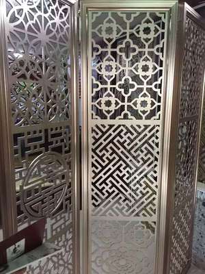 雕刻鋁門