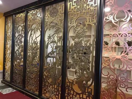 鋁屏風(fēng)